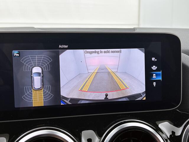 Mercedes-Benz B-KLASSE 180 Business Solution AMG | AMG Line | Trekhaak | Stoelverwarming | Cruise Control | Inclusief 24 maanden Mercedes-Benz Certified garantie voor Europa.