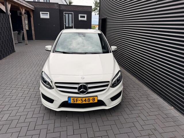 Mercedes-Benz B-KLASSE 180 Bus. Sol. AMG| AUTOMAAT| TREKHAAK| NAVI| CRUISE