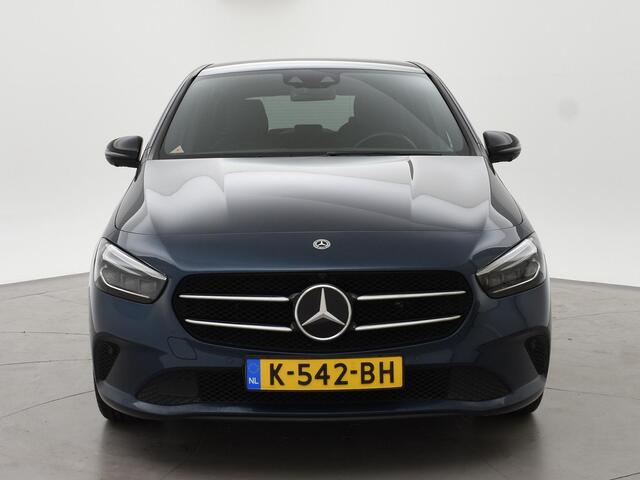 Mercedes-Benz B-KLASSE 250e PREMIUM + SFEERVERLICHTING | ADAPTIVE CRUISE | 360 CAMERA | 18 INCH | WIDESCREEN
