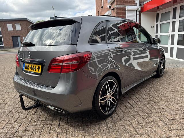 Mercedes-Benz B-KLASSE 180 AMG Night Edition Plus *TREKHAAK/PANO/NAVI*