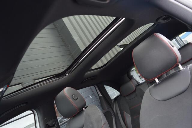 Mercedes-Benz B-KLASSE 180 Business Solution AMG | PANO | CAMERA | CARPLAY |