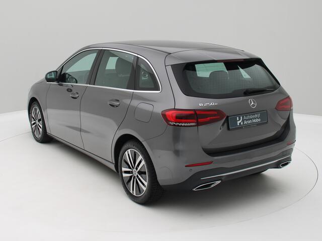 Mercedes-Benz B-KLASSE 250 e Business Line Camera, Carplay, Sfeer, Stoelverwarming