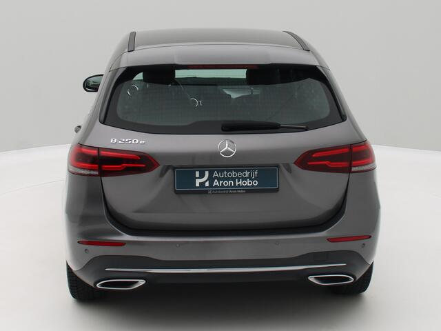 Mercedes-Benz B-KLASSE 250 e Business Line Camera, Carplay, Sfeer, Stoelverwarming
