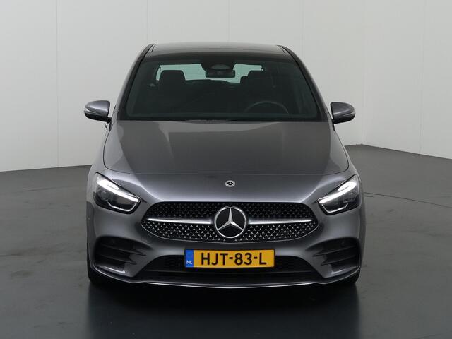 Mercedes-Benz B-KLASSE 250 e Business Solution AMG | Panoramadak | Memory | Trekhaak | Stoelverwarming | Widescreen | Sfeerverlichting |
