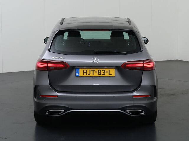 Mercedes-Benz B-KLASSE 250 e Business Solution AMG | Panoramadak | Memory | Trekhaak | Stoelverwarming | Widescreen | Sfeerverlichting |