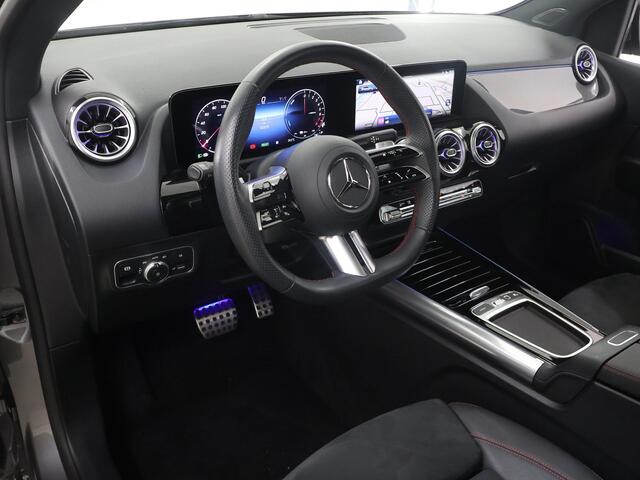 Mercedes-Benz B-KLASSE 250 e Business Solution AMG | Panoramadak | Memory | Trekhaak | Stoelverwarming | Widescreen | Sfeerverlichting |