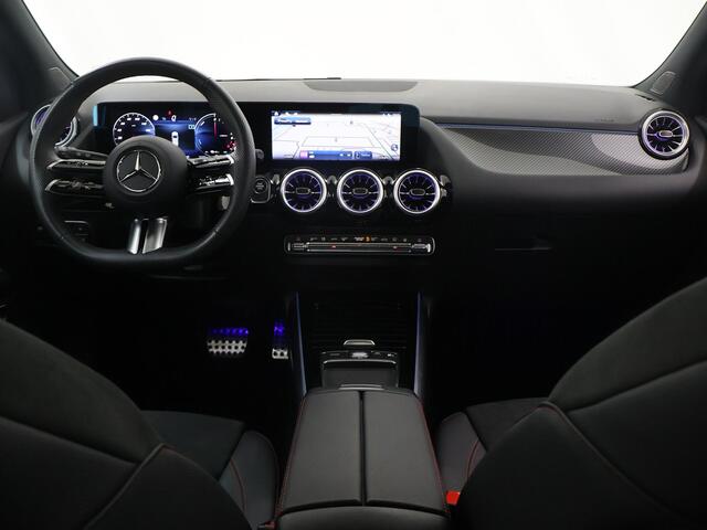 Mercedes-Benz B-KLASSE 250 e Business Solution AMG | Panoramadak | Memory | Trekhaak | Stoelverwarming | Widescreen | Sfeerverlichting |