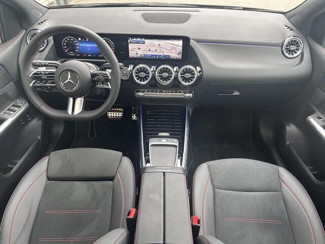 Mercedes-Benz B-KLASSE 250 e Business Solution AMG | Panoramadak | Apple Carplay & Android Auto | Stoelverwarming