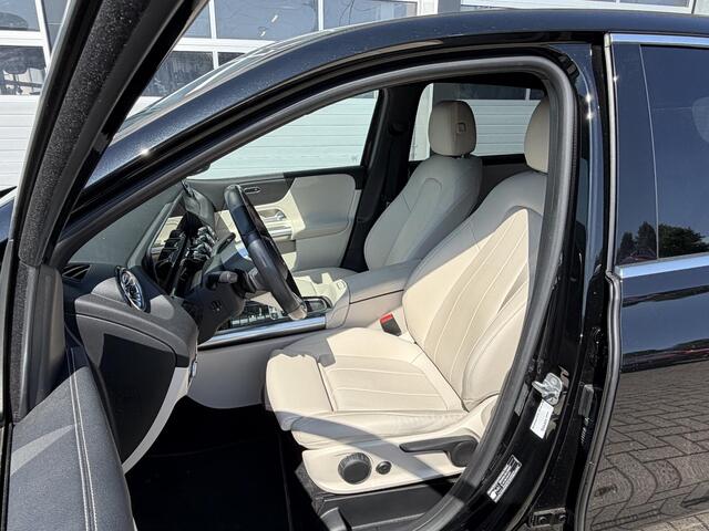 Mercedes-Benz B-KLASSE 180 Luxury Line | LED | Leder | Lichtmetalen velgen 18" | Trekhaak elektrisch wegklapbaar