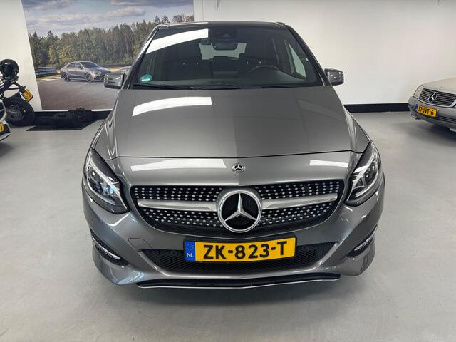 Mercedes-Benz B-KLASSE 200 Prestige Panorama Led Camera