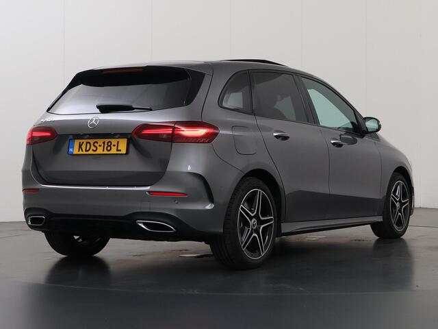 Mercedes-Benz B-KLASSE 250e Business Solution AMG | Panoramaschuifdak | Night | Winter pakket | Trekhaak | Stoelverwarming |