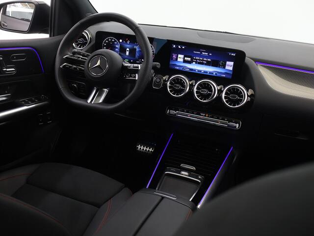 Mercedes-Benz B-KLASSE 250e Business Solution AMG | Panoramaschuifdak | Night | Winter pakket | Trekhaak | Stoelverwarming |