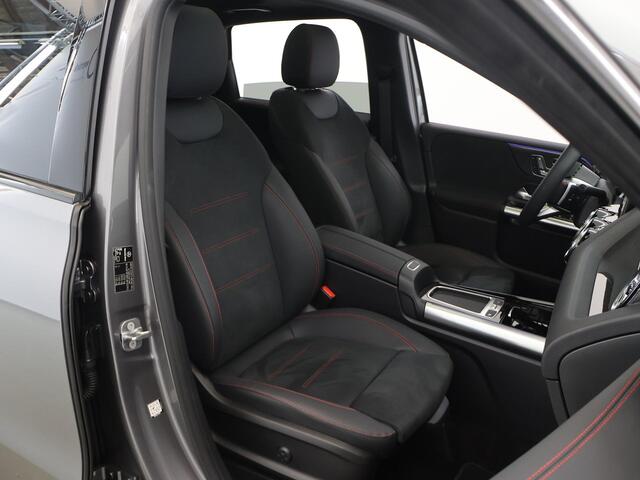 Mercedes-Benz B-KLASSE 250e Business Solution AMG | Panoramaschuifdak | Night | Winter pakket | Trekhaak | Stoelverwarming |