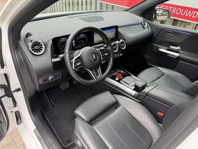 Mercedes-Benz B-KLASSE 250 e 18''/Leder/Stoelverwarming/Camera/Sfeerverlichting/Apple Carplay & Android Auto