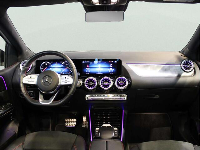 Mercedes-Benz B-KLASSE 180 Business Solution AMG Panorama dak