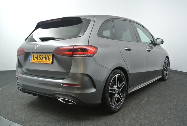 Mercedes-Benz B-KLASSE 200 Business Solution AMG | Panoramadak | Sfeerverlichting | Memory Seats |