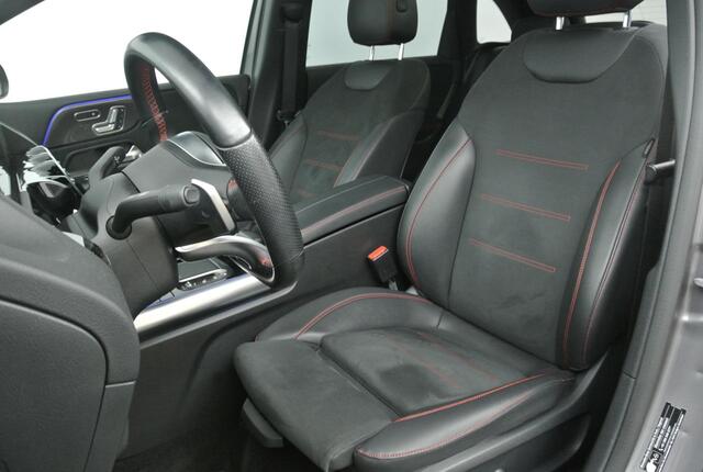 Mercedes-Benz B-KLASSE 200 Business Solution AMG | Panoramadak | Sfeerverlichting | Memory Seats |