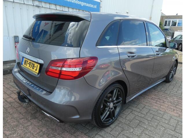 Mercedes-Benz B-KLASSE 180 AMG Edition Automaat,Clima,Cruise,Navi,Trhaak