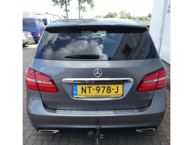 Mercedes-Benz B-KLASSE 180 AMG Edition Automaat,Clima,Cruise,Navi,Trhaak