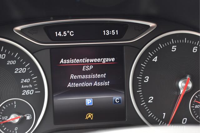 Mercedes-Benz B-KLASSE 180 Ambition AMG NL-auto, N.A.P, 2e eigenaar, LED