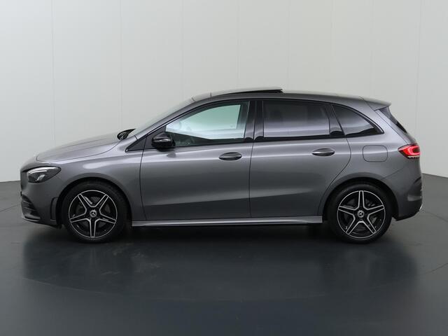 Mercedes-Benz B-KLASSE 250 e AMG Line | Panoramadak | Night pakket | Widescreen | Sfeerverlichting | Stoelverwarming |