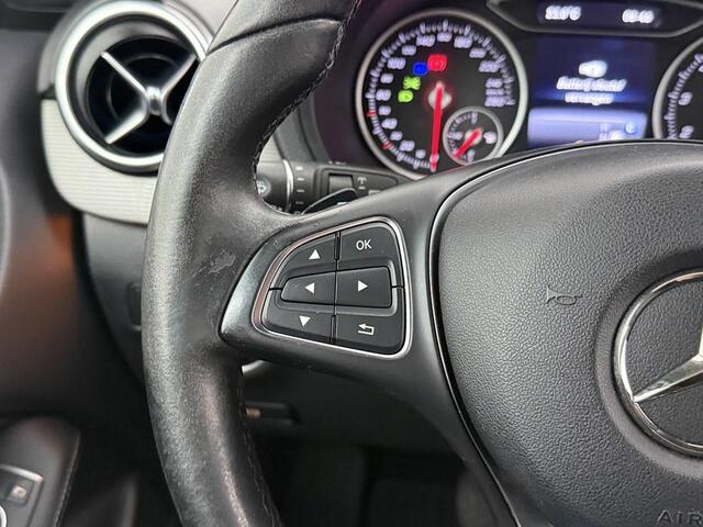 Mercedes-Benz B-KLASSE 180 Bns+ Automaat Nav/Camera/Stoelverw./Led /Comfort.Stoelen/Donkere.Hemel/Keyless