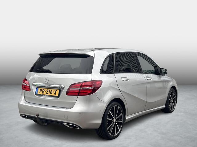 Mercedes-Benz B-KLASSE 180 Activity Edition | Navigatie | Cruise Control | Trekhaak