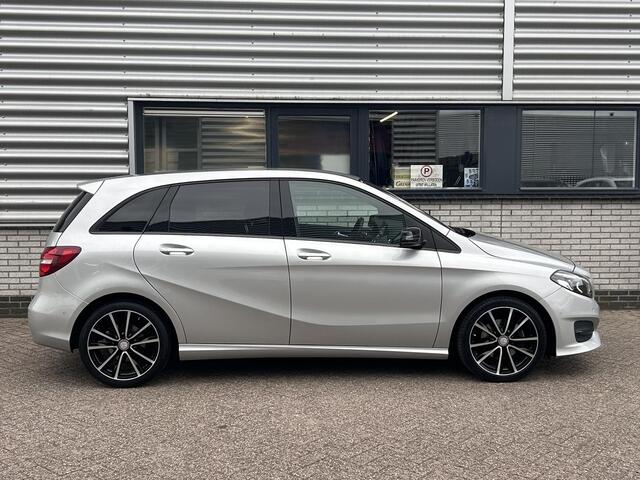 Mercedes-Benz B-KLASSE 180 Activity Edition | Navigatie | Cruise Control | Trekhaak