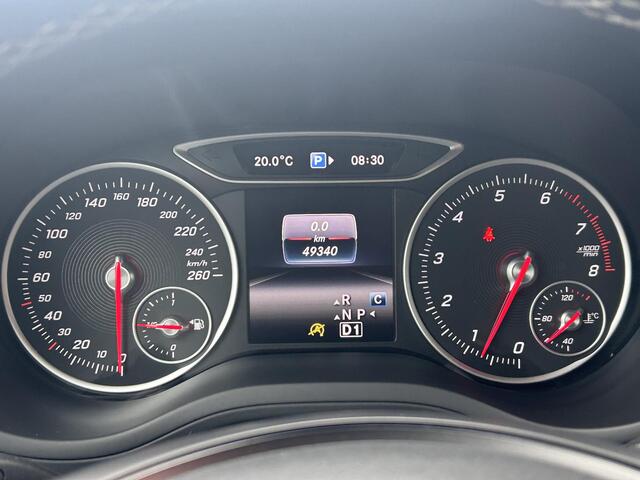 Mercedes-Benz B-KLASSE 180 Activity Edition | Navigatie | Cruise Control | Trekhaak