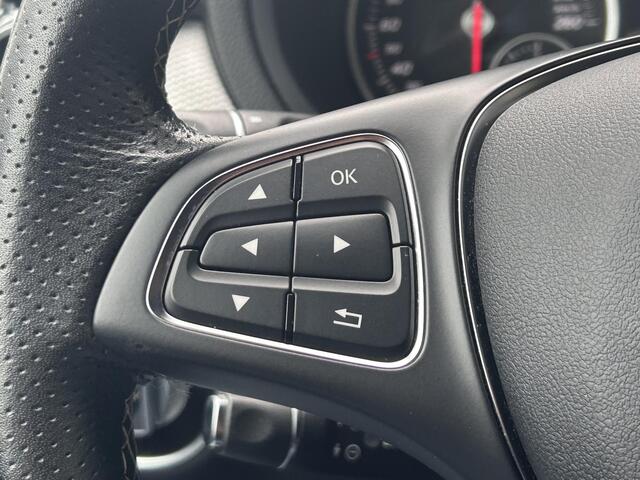Mercedes-Benz B-KLASSE 180 Activity Edition | Navigatie | Cruise Control | Trekhaak