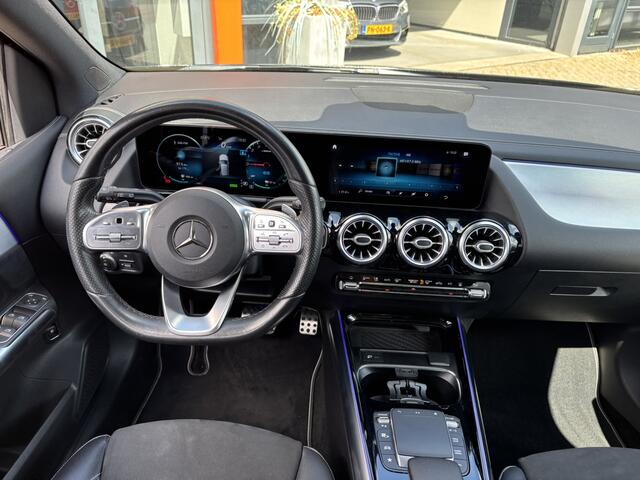 Mercedes-Benz B-KLASSE 250 e AMG / Schuifkanteldak / Trekhaak Afneembaar / Nieuwe Allseason Banden / SOH 92.1,% /