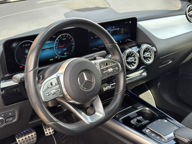 Mercedes-Benz B-KLASSE 250 e AMG / Schuifkanteldak / Trekhaak Afneembaar / Nieuwe Allseason Banden / SOH 92.1,% /
