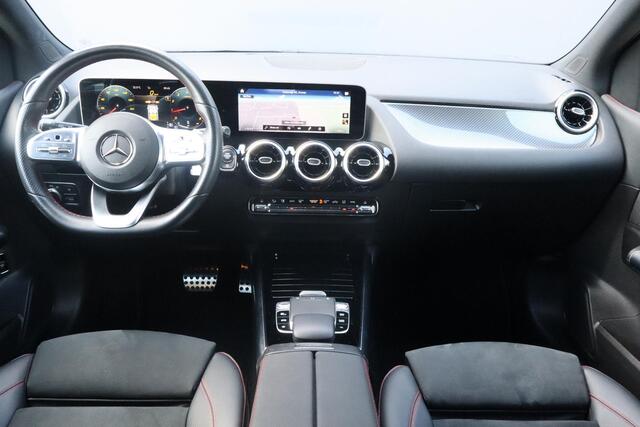 Mercedes-Benz B-KLASSE 200 Business Solution AMG | NL auto/1e Eigenaar | Automaat | Camera | Night-pakket | Dealer onderhouden