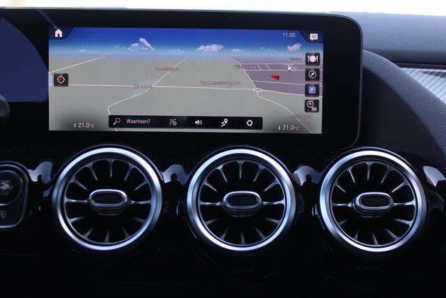 Mercedes-Benz B-KLASSE 180 AUT7 AMG LINE SFEER KEY-LESS GO CARPLAY <<43.554KM>>
