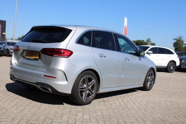 Mercedes-Benz B-KLASSE 180 AUT7 AMG LINE SFEER KEY-LESS GO CARPLAY <<43.554KM>>