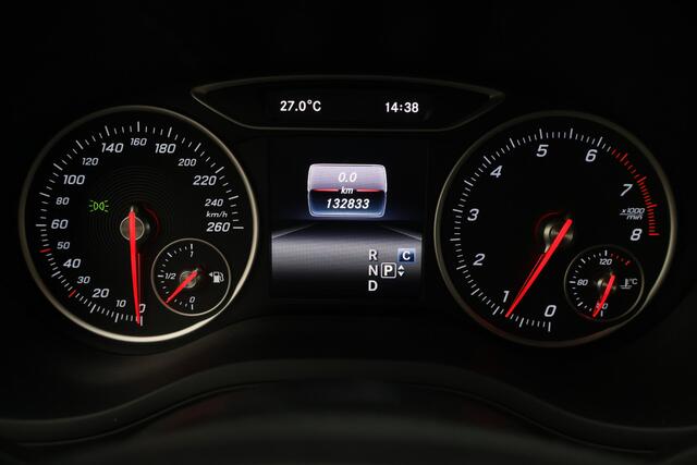 Mercedes-Benz B-KLASSE 180 Business Solution Camera, Navigatie, Stoelverwarming, Cruise, PDC