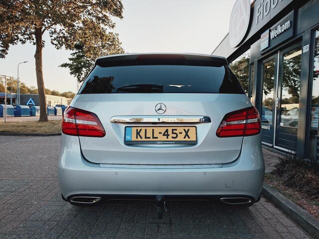 Mercedes-Benz B-KLASSE 200 Sports Tourer Camera, PDC V+A, Stoelverw.