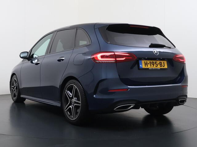 Mercedes-Benz B-KLASSE 220 Launch Edition Premium | AMG | Keyless | Sfeerverlichting