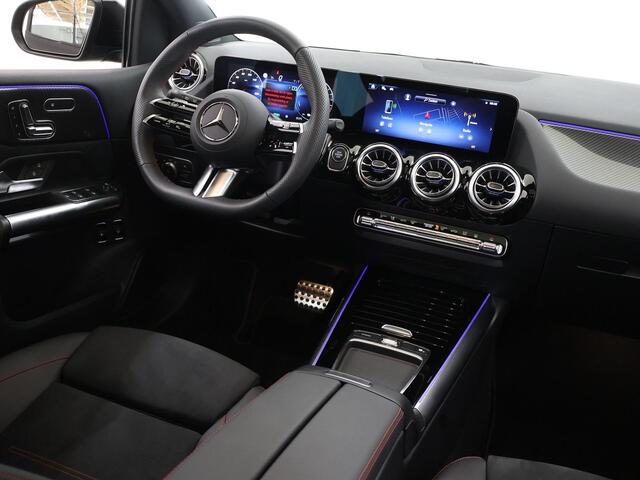 Mercedes-Benz B-KLASSE 250e Business Solution AMG | Panoramaschuifdak | Night | Winter pakket | Trekhaak | Stoelverwarming |