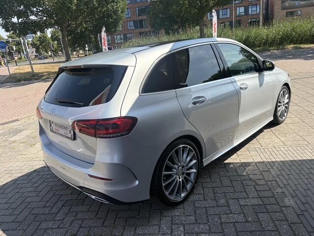 Mercedes-Benz B-KLASSE 200 AMG Line | Navi | Pano | Cruise | 49.809 km Dealeronderhouden
