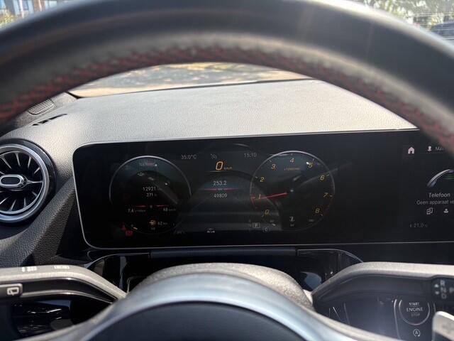 Mercedes-Benz B-KLASSE 200 AMG Line | Navi | Pano | Cruise | 49.809 km Dealeronderhouden