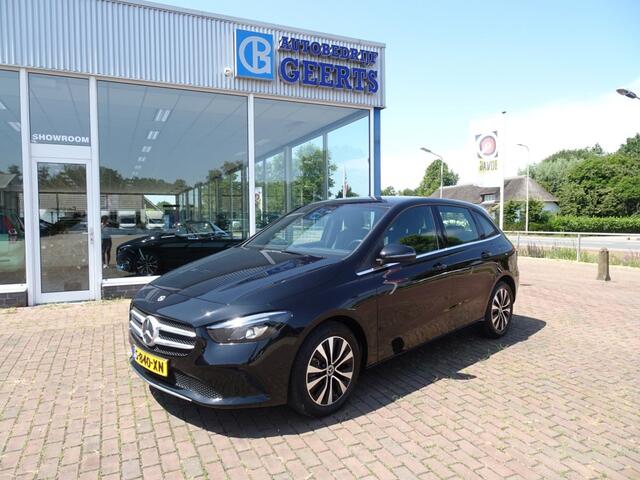 Mercedes-Benz B-KLASSE 250e Business Line Automaat Camera/LED/Half Leder