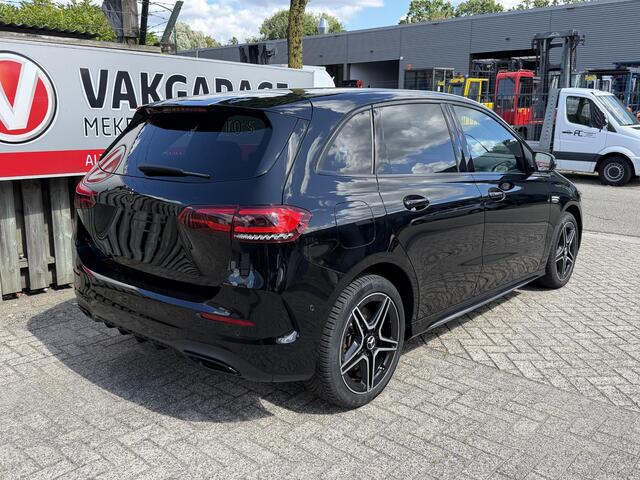Mercedes-Benz B-KLASSE 250 e AMG Line 18''/Dodehoek/Camera/Navigatie/Sfeerverlichting/PDC/Stoelverwarming