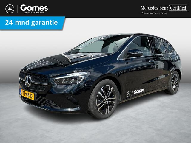 Mercedes-Benz B-KLASSE 250 e Business Solution Luxury Line | Dodehoekassistent | Stoelverwarming | Sfeerverlichting | Apple CarPlay | Android Auto | Donkergetint Glas Achter | Elektrische Achterklep | Elektrisch Inklapbare Buitenspiegels | Achteruitrijcamera | Parkeersensoren