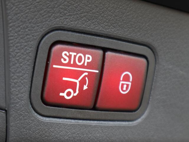 Mercedes-Benz B-KLASSE 250 e AMG Line l Keyless l Achteruitrij camera l Stoelverwarming