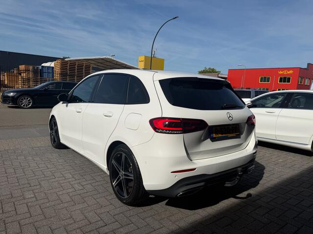 Mercedes-Benz B-KLASSE 200 Business Solution Luxury | 1E EIGENAAR | 3/6/12MND GARANTIE | AUTOMAAT | LED | CRUISE | DAB | NAVI | CARPLAY | TREKHAAK |