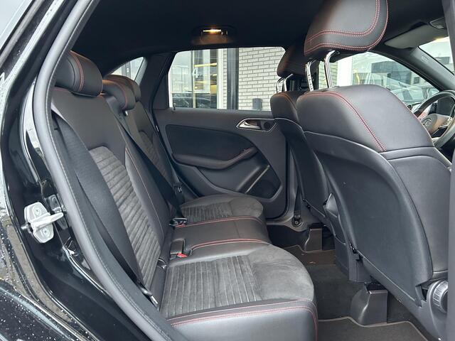 Mercedes-Benz B-KLASSE 180 Business Solution AMG | Cruise Control | Navigatie | Stoelverwarming