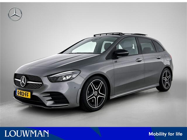 Mercedes-Benz B-KLASSE 180 AMG Nightpakket | Panoramadak | Stoelverwarming | Augmented Reality | LED | Parkeerpakket met Camera | Inclusief 12 Maanden Garantie.