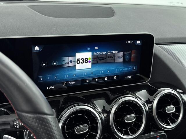 Mercedes-Benz B-KLASSE 180 Business Solution AMG | Schuif/kanteldak | Achteruitrij camera | Cruise control | Stoelverwarming | Navigatie |