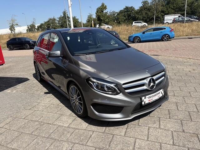 Mercedes-Benz B-KLASSE 200 Urban Style Edition | Navi | Leer | Camera | 32.134 km Dealeronderhouden